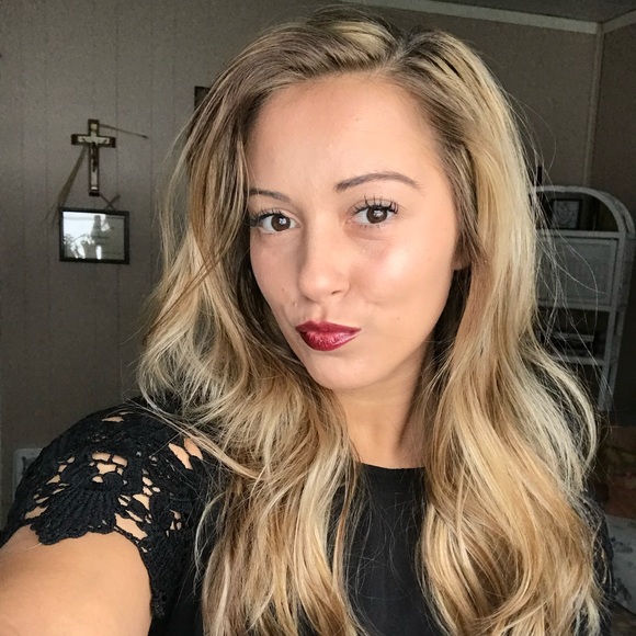 Meet your Posher, Johanna - Picture 1 of 1